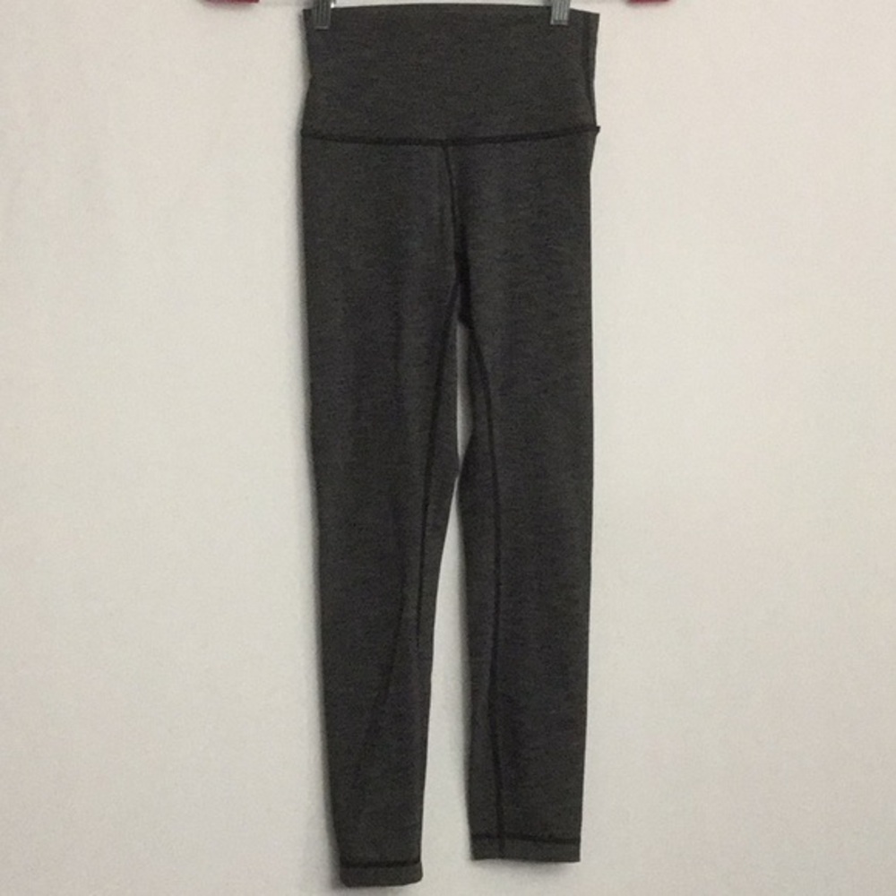 Lululemon Wonder Under 24" Inseam Sz 2 Heather Blk